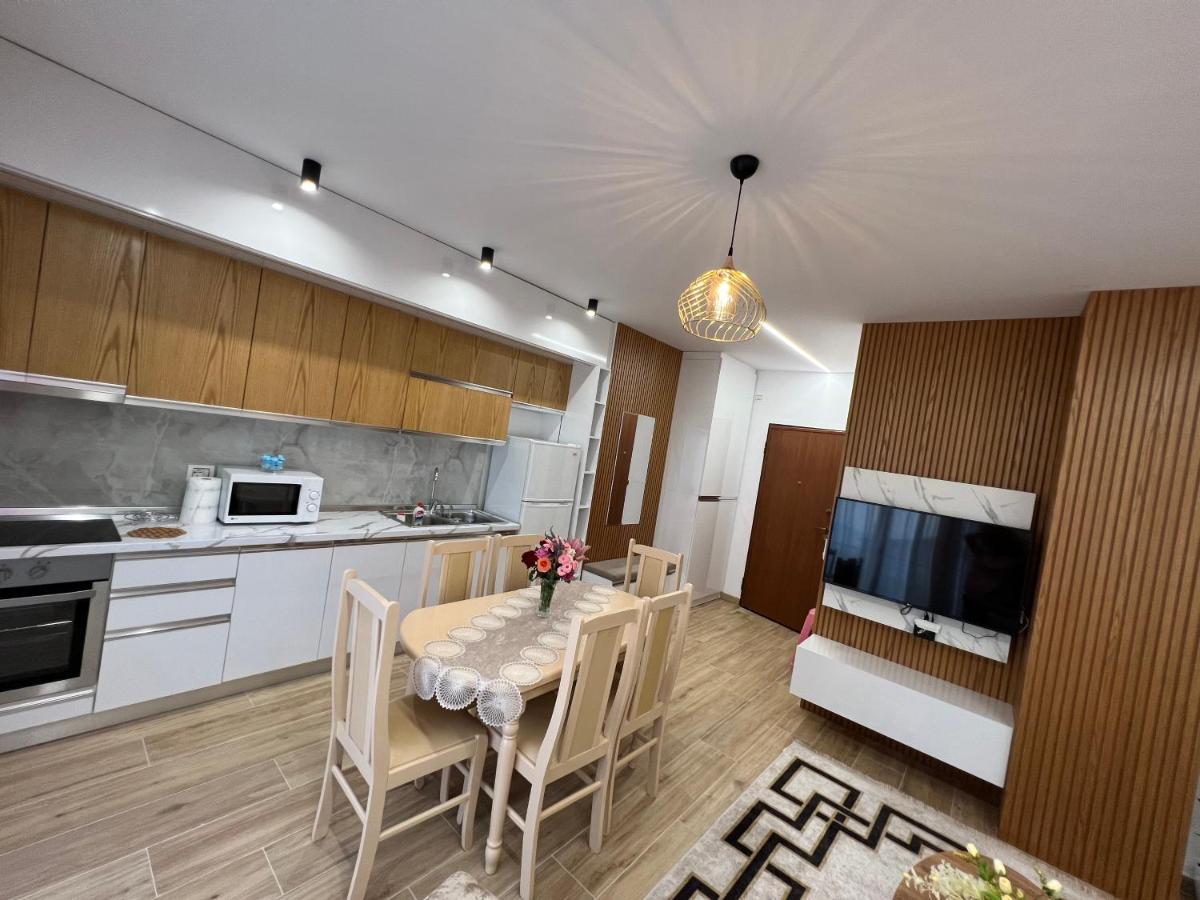 West View Apartment Dıraç Dış mekan fotoğraf