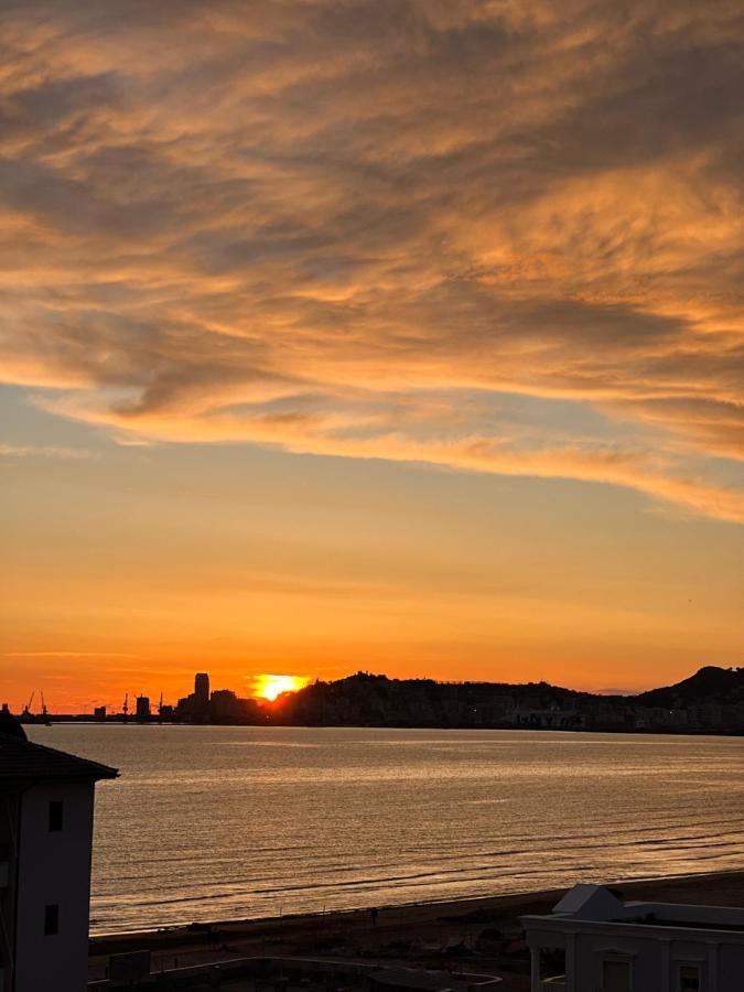 West View Apartment Dıraç Dış mekan fotoğraf