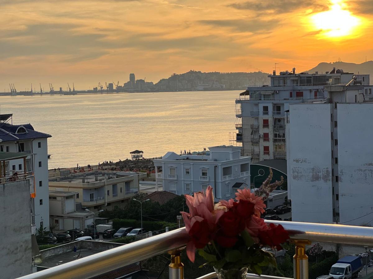 West View Apartment Dıraç Dış mekan fotoğraf